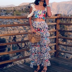 All things Mochi print ruffle skirt size s